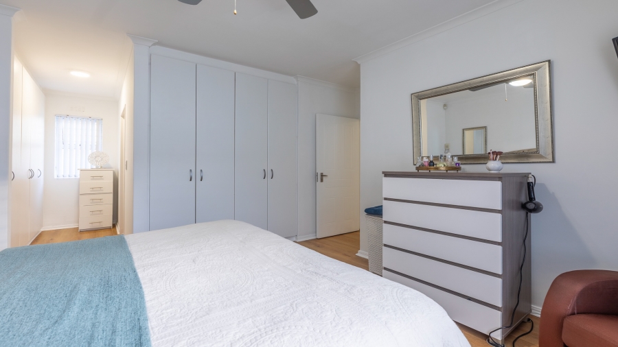3 Bedroom Property for Sale in Sunningdale Western Cape